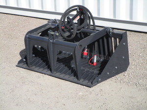 lot 154 image: LandHonor 44 Mini Skid Steer Skeleton Rock Bucket wGrapple