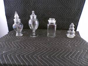 lot 34 image: Lot of 4 - Vintage CandyNut Containers