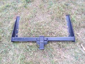 lot 6 image: Reserve Hitch