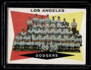 lot 265 image: Los Angeles Dodgers   1960 Topps #18  Baseball Card