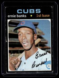 lot 26 image: Ernie Banks   1971 Topps #525 Chicago Cubs Baseball Card