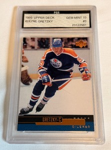 lot 15A image: Wayne Gretzky Graded 10 1999 Upper Deck #3 Hockey Card