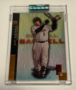 lot 66A image: Jeff Bagwell 375 Uncirculated 2005 Topps Pristine #13 Numbered 215375 Baseball Card
