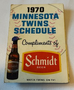lot 37B image: 1970 Minnesota Twins Vintage Pocket Schedule With Schmidt Beer Ad