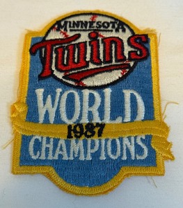 lot 76B image: Minnesota Twins 1987 World Series Champions Vintage Patch