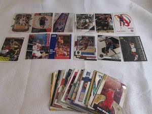 lot 86 image: Assorted Basketball Cards...