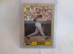 lot 125 image: 1987 Topps Barry Bonds Rookie Card...