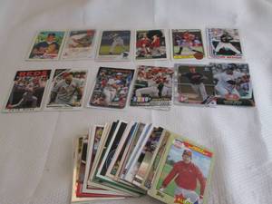 lot 156 image: Assorted Baseball Star Cards...