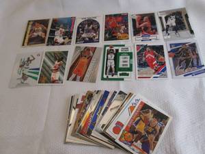 lot 187 image: Assorted Basketball Cards...