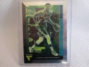 lot 200 image: 2020-21 Flux Giannis Antetokounmpo ...
