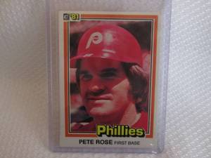 lot 234 image: 1981 Donruss Pete Rose Card...