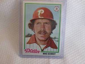lot 247 image: 1978 Topps Mike Schmidt Card...