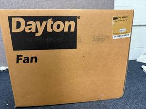 lot 11 image: Dayton Haz Location Ring Fan