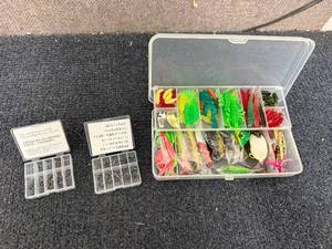 lot 41 image: Pack Of Fishing Tackle And Hooks