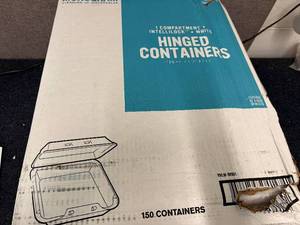 lot 68 image: 150 Hinged To-Go Containers