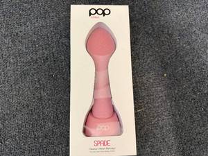 lot 88 image: Pop Sonic Spade Facial Cleanser