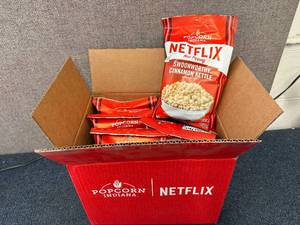lot 207 image: 6 Bags Of Netflix Cinnamon Kettle Corn