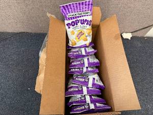 lot 219 image: 8 Bags Of Snack Factory PopUms