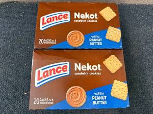 lot 235 image: 2 X 20Ct Packages Of Lance Nekot Sandwhich Cookies