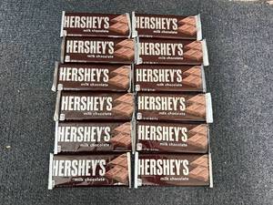 lot 248 image: 12 HersheyS Candy Bars
