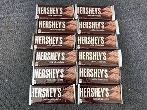 lot 249 image: 12 HersheyS Candy Bars