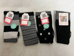 lot 299 image: 4 Pairs Of Black Muk Luks Socks