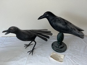 lot 11U image: Pair of Hollow Carved Wooden Raven Decoys by Dallas J. Valley