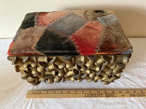 lot 17U image: Antique Tramp Art Sewing Box with Velvet Patchwork Lid and Spool Accents