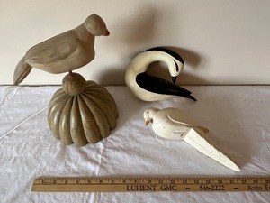 lot 37U image: Lot of 3 Hand-Carved Wooden Bird Figurines