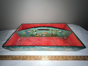 lot 164U image: Hand Painted Folk Art Wooden Tote Tray with Decorative Handles
