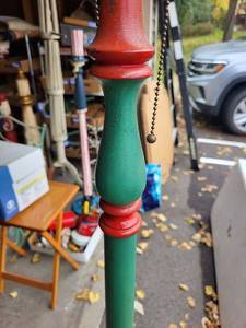lot 161G image: Vintage Red and Green Floor Lamp with Pull Chain