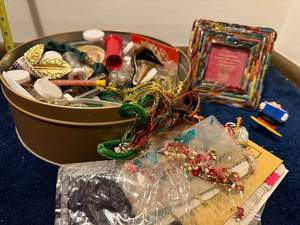 lot 95U image: Assorted Craft Supplies and Decorative Items in Tin
