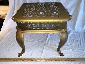 lot 122G image: Antique Brass Footman Stool with Intricate Design
