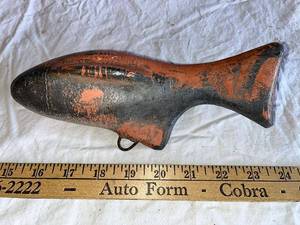 lot 128G image: Vintage Metal Decoy Fishing Weight Anchor with Distressed Finish 9