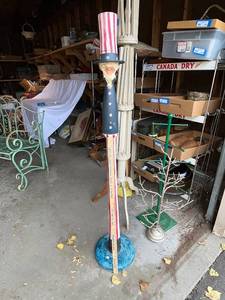 lot 172G image: Vintage Uncle Sam Yard Ornament with Patriotic Colors