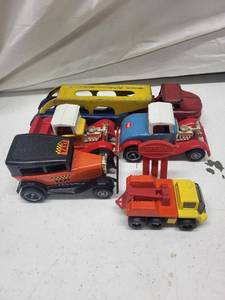 lot 5S image: Set of 6 Vintage Die-Cast Toy Vehicles including Tonka and Taxi Car