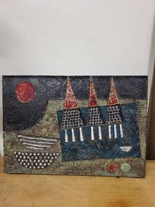 lot 5G image: Unique Abstract Ceramic Wall Art with Geometric Design