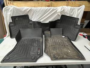 lot 30T image: Full Set of WeatherTech Floor Mats for Car or SUV
