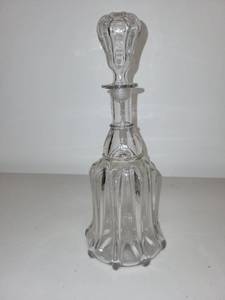 lot 14H image: Vintage Clear Pressed Glass Decanter with Stopper