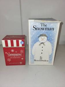 lot 26H image: Royal Doulton The Snowman Figurine and Snowman Salt & Pepper Shakers Set