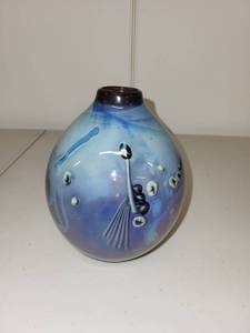 lot 43H image: Hand-Blown Art Glass Vase with Blue and Abstract Design