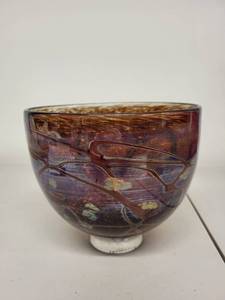 lot 75H image: Hand-Blown Art Glass Bowl with Swirl Design, 6 Inch Height