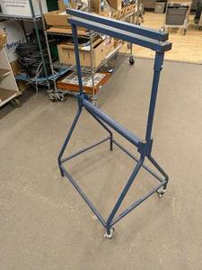 lot 40BC image: Uline Portable Roll Stand with Casters - Durable Industrial Quality
