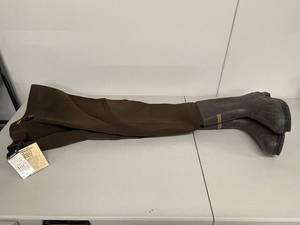 lot 48K image: Cabelas Thinsulate Insulated Brown Waders with Neoprene, 200g, New Condition