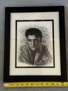 lot 105 image: Framed Elvis Presley Charcoal Portrait Artwork 14x12 Inch
