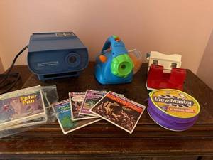 lot 133 image: Vintage View-Master Collection with Projector, Viewers, Storage Case, and Reels