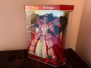 lot 136 image: 1995 Barbie Happy Holidays Special Edition Doll in Box