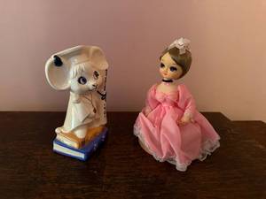 lot 164A image: Vintage Graduation Mouse Figurine and Pink Dress Music Box Doll