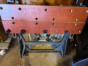 lot 291 image: Vintage Black & Decker Workmate Portable Workbench