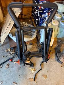 lot 294 image: Foldable Hitch-Mount Bike Rack Carrier with Straps